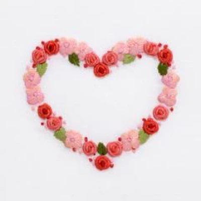 HH Flower Heart Guest Towel