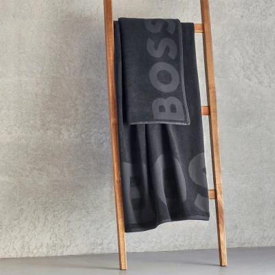 Hugo Boss Border Logo Towels Black