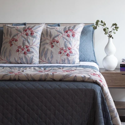 Linenberry Decorative Accessories