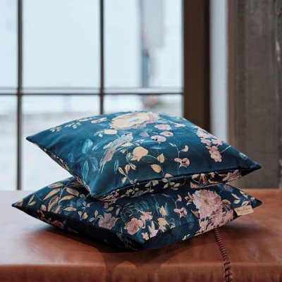 Fantasia Decorative Pillow Cover