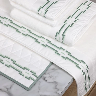 Couture - Tuileries Bath