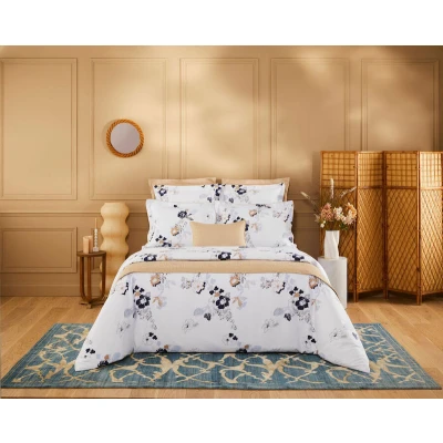 Eclipses Bed Collection