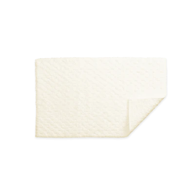 Matouk Lotus Rug Extra Long