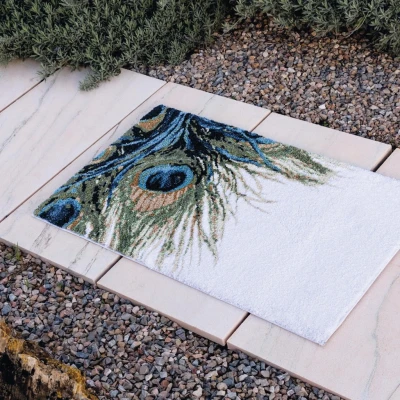 Pavone Bath Rug