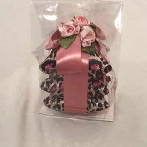 Irene Hirose Sachets