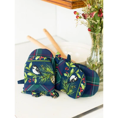 Chickadee Patchwork Mini Mitt Set
