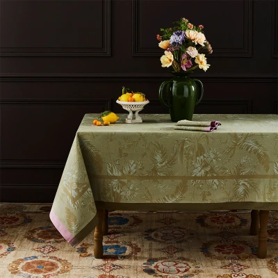 Fresque Table Linens in Sauge